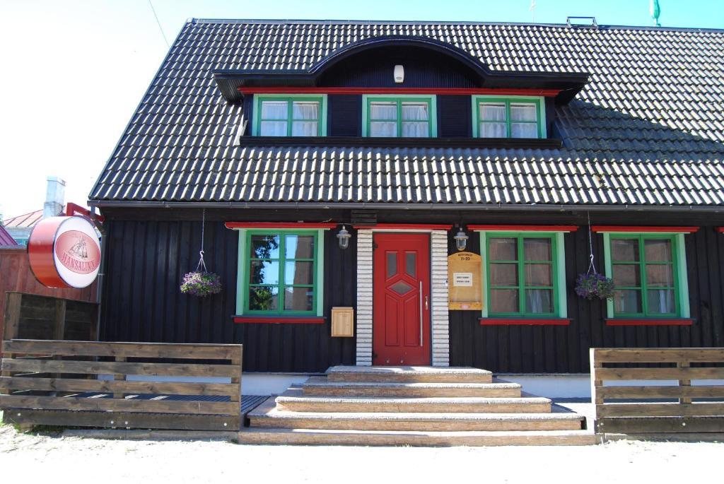 Hansalinn Пярну Екстер'єр фото